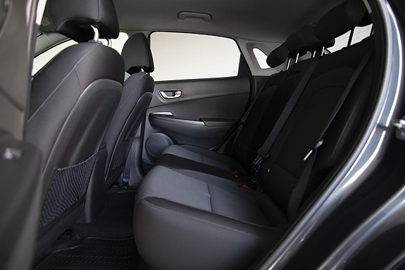 Hyundai Kona 20 of 28