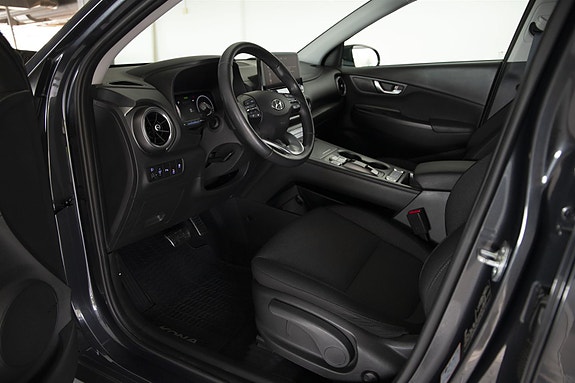 Hyundai Kona 9 of 28
