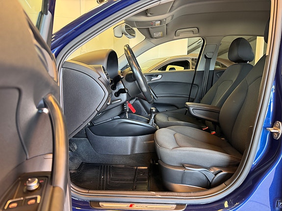 Audi A1 10 of 28