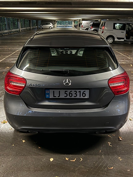 Mercedes-Benz A180 8 of 21