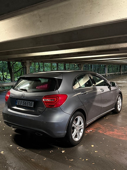 Mercedes-Benz A180 9 of 21