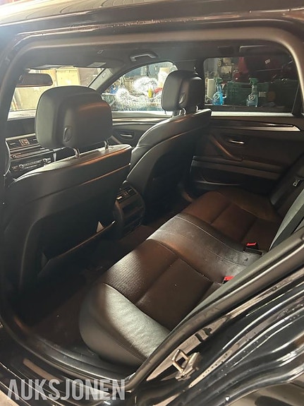 BMW 5-Serie 13 of 13