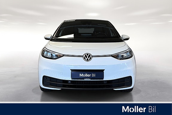 Volkswagen ID.3 2 of 19
