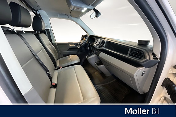 Volkswagen Transporter 10 of 20