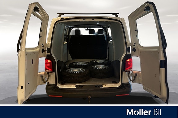 Volkswagen Transporter 18 of 20