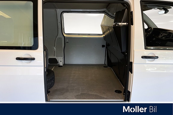 Volkswagen Transporter 12 of 20