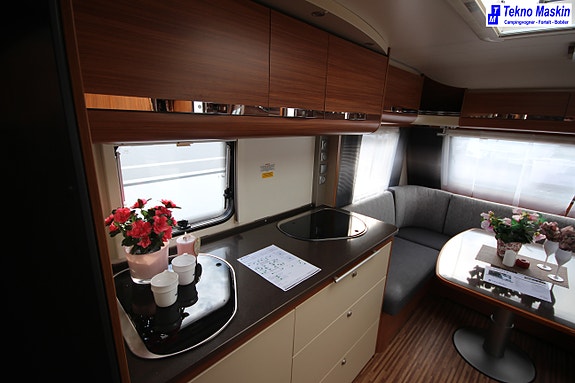 Adria 643 UT 13 of 16