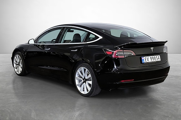 Tesla Model 3 7 of 27