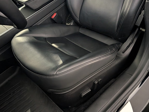 Tesla Model 3 18 of 27