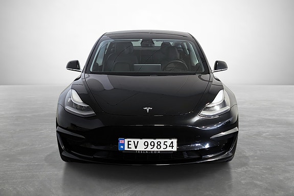 Tesla Model 3 6 of 27