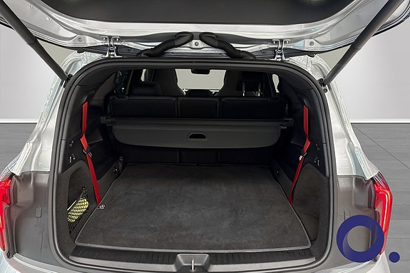 Mercedes-Benz GLB35 5 of 30