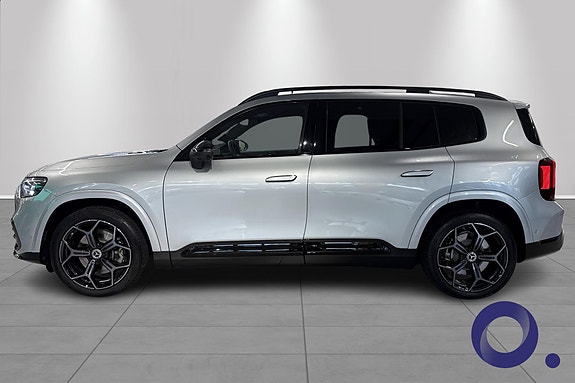 Mercedes-Benz GLB35 2 of 30