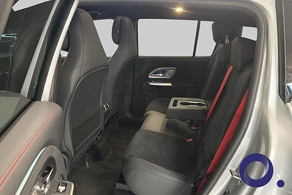 Mercedes-Benz GLB35 11 of 30