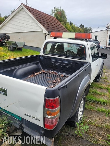Mazda BT-50 3 of 10
