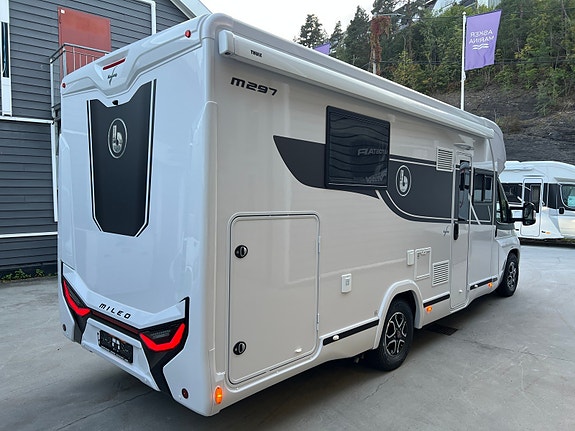 Benimar KAMPANJE minus kr. 125.000,- Mileo 297 ,HEAVY, 180 HK. AUTOMAT 9tr. 4400 kg. Queen 5 of 30