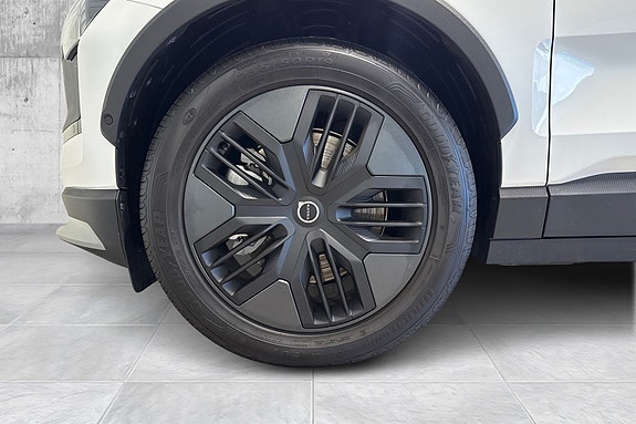 Volvo EX30 9 of 25