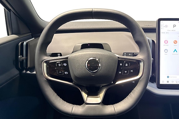 Volvo EX30 18 of 25