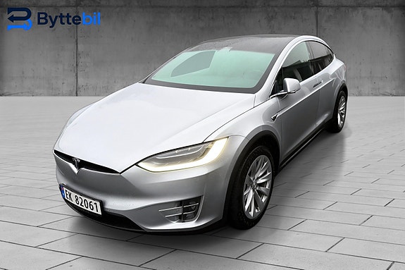 Tesla Model X 5 of 14