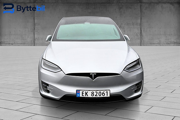 Tesla Model X 6 of 14