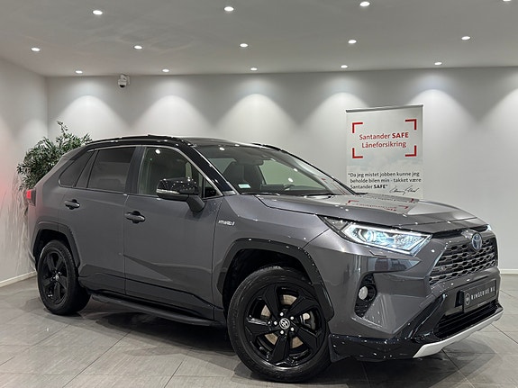 Toyota RAV4 6 of 30