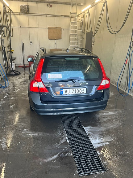 Volvo V70 6 of 6