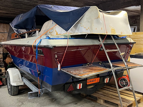 Draco 2000 DayCab – oppusset, ny kalesje og henger – uten motor 7 of 8
