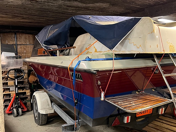 Draco 2000 DayCab – oppusset, ny kalesje og henger – uten motor 6 of 8