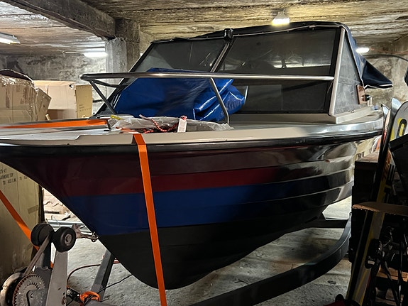 Draco 2000 DayCab – oppusset, ny kalesje og henger – uten motor 3 of 8