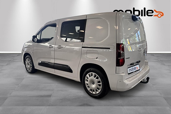 Opel Combo 21 of 27