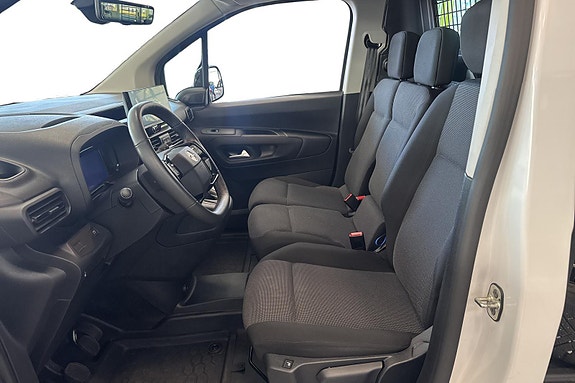 Opel Combo 8 of 27