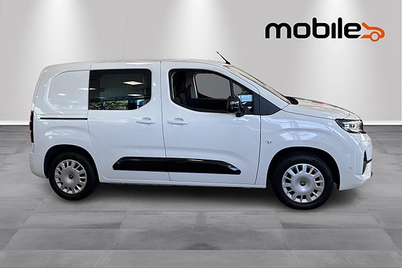 Opel Combo 2 of 27