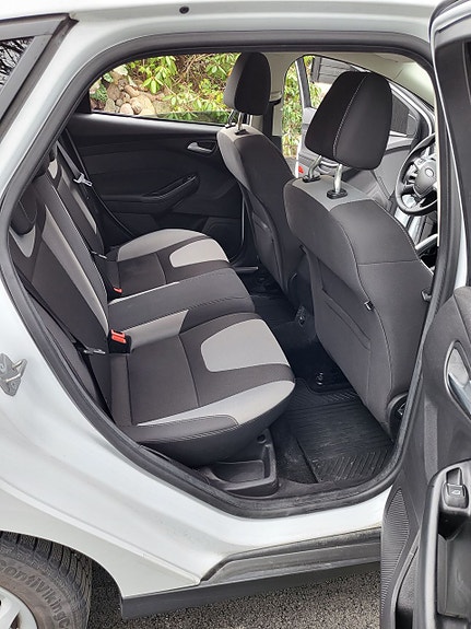 Ford Focus 6 of 8