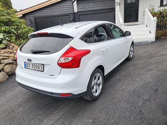 Ford Focus 3 of 8