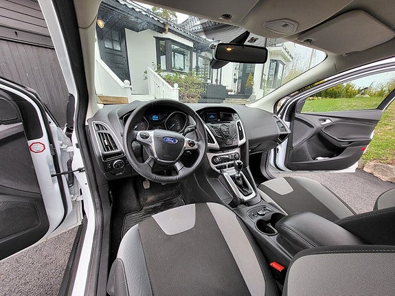 Ford Focus 7 of 8