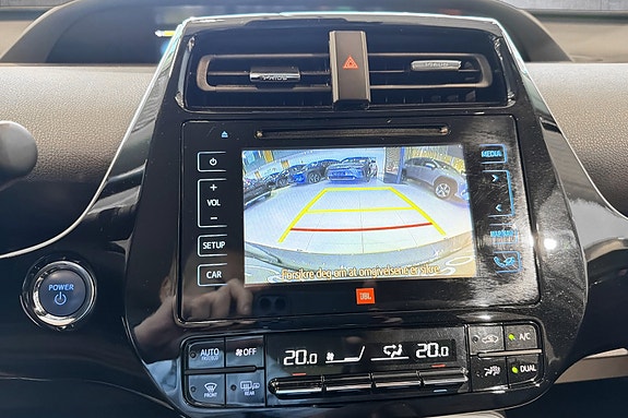 Toyota Prius 23 of 25