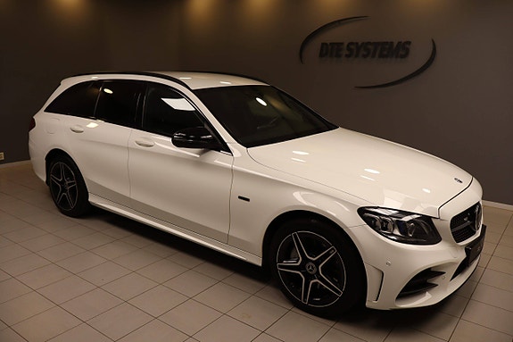 Mercedes-Benz C300 de 7 of 30