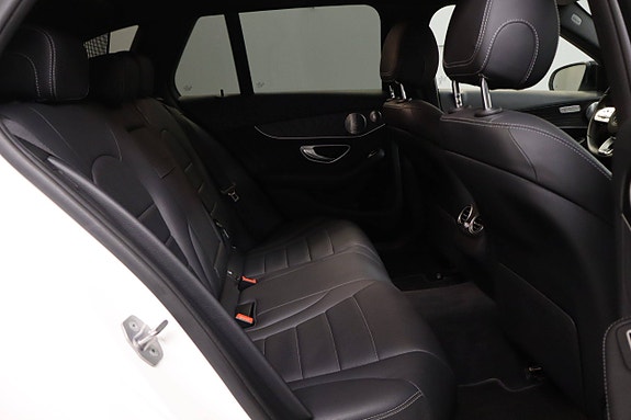 Mercedes-Benz C300 de 19 of 30