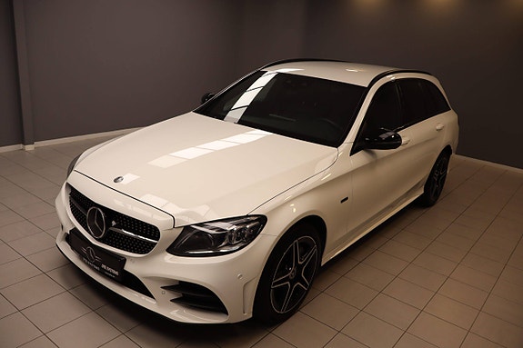 Mercedes-Benz C300 de 22 of 30