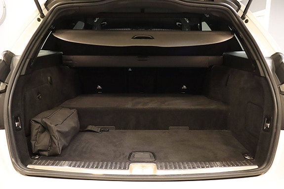 Mercedes-Benz C300 de 26 of 30