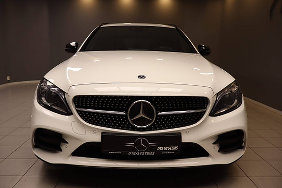 Mercedes-Benz C300 de 10 of 30