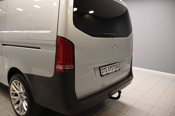 Mercedes-Benz Vito 119 17 of 30