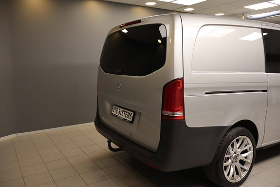 Mercedes-Benz Vito 119 19 of 30