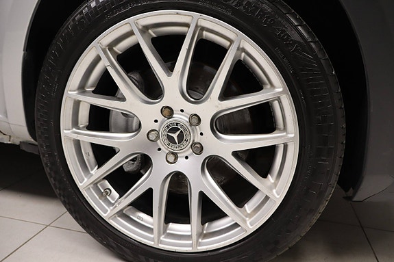 Mercedes-Benz Vito 119 12 of 30