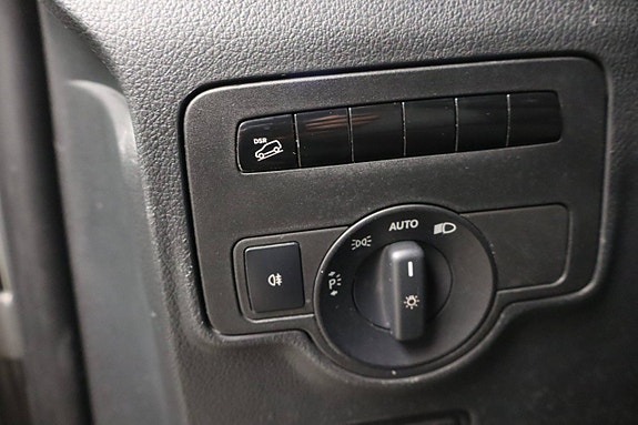 Mercedes-Benz Vito 119 29 of 30