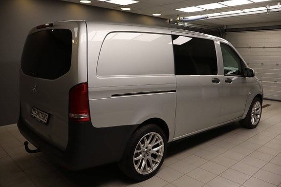 Mercedes-Benz Vito 119 2 of 30