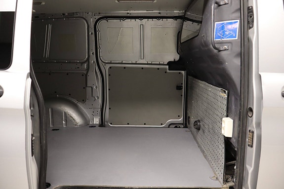 Mercedes-Benz Vito 119 11 of 30