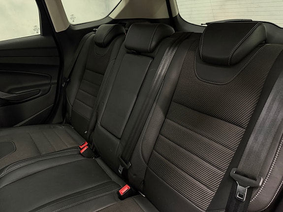 Ford Kuga 23 of 30