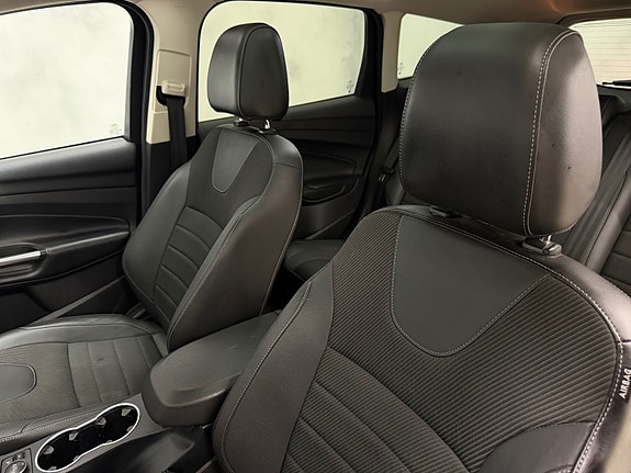 Ford Kuga 19 of 30