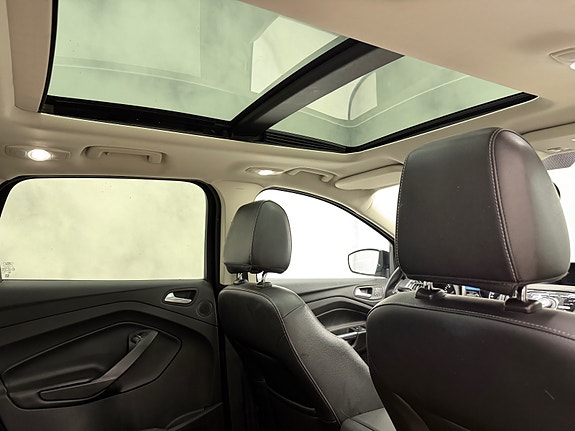 Ford Kuga 28 of 30