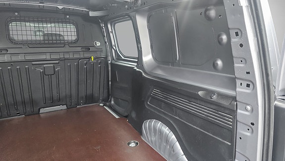 Toyota Proace City 27 of 30